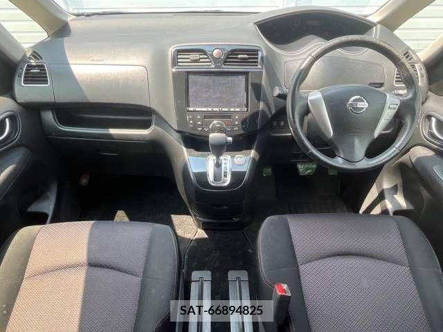 Nissan SERENA 2012-03 393894-1