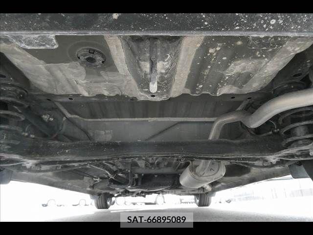 Honda N BOX CUSTOM 2020-04 307240-13
