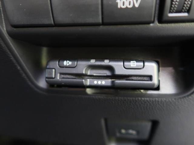 Toyota AQUA 2021-07 23765-7