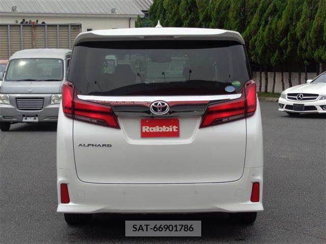 Toyota ALPHARD 2019-04 325348-7