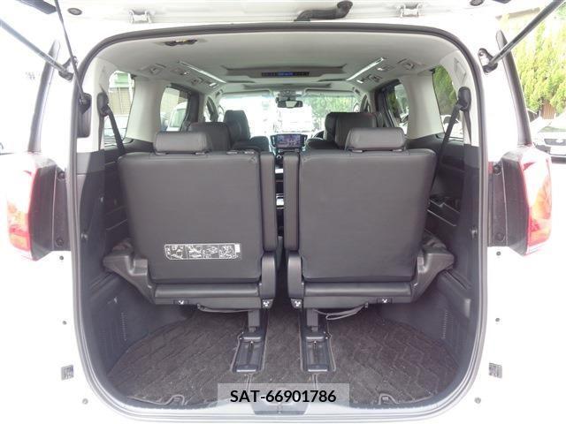 Toyota ALPHARD 2019-04 325348-22