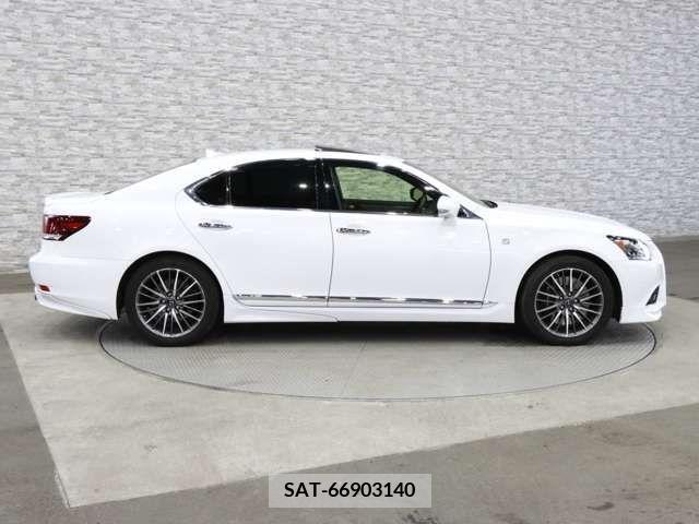Lexus LS 2012-12 334342-11