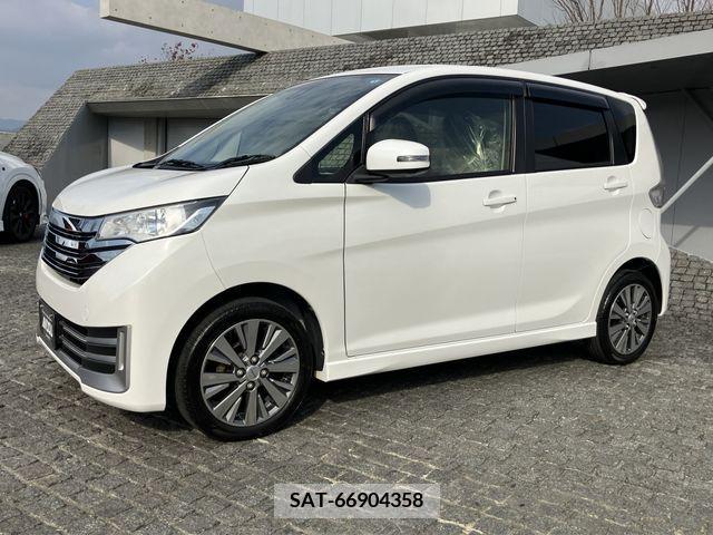 Nissan DAYZ 2015-01 207178-1