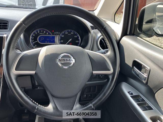 Nissan DAYZ 2015-01 207178-13