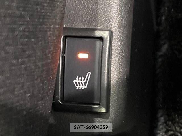 Suzuki X BEE 2018-06 290295-6