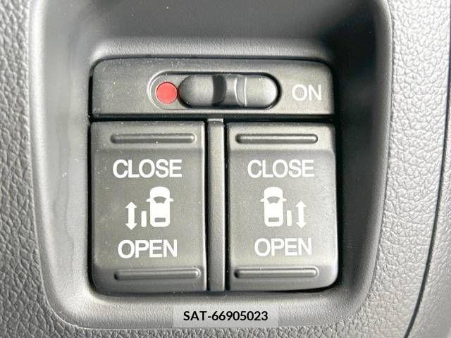 Honda N BOX CUSTOM 2016-11 306810-3