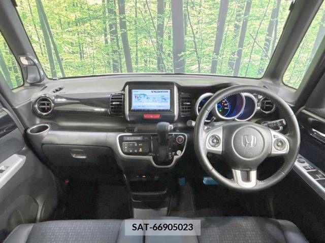 Honda N BOX CUSTOM 2016-11 306810-1