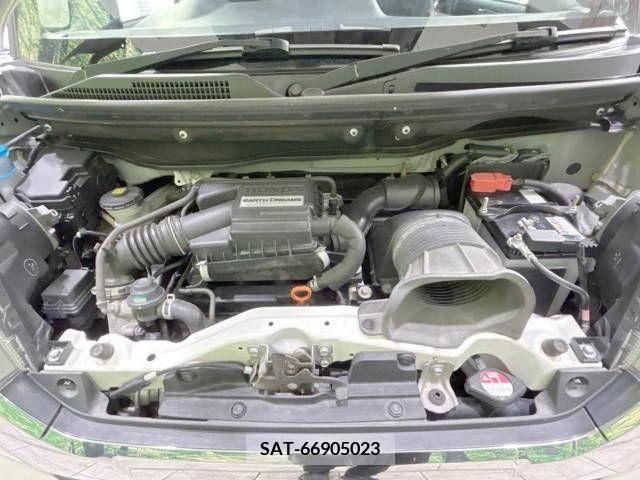Honda N BOX CUSTOM 2016-11 306810-18