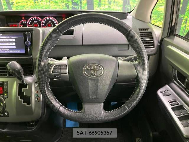 Toyota VOXY 2012-07 218233-12