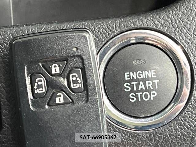 Toyota VOXY 2012-07 218233-7
