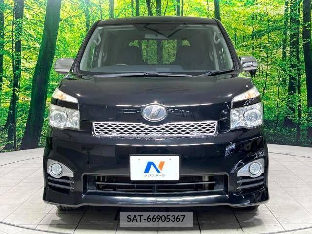Toyota VOXY 2012-07 218233-15