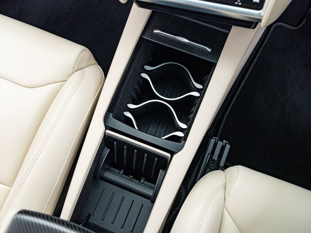 Tesla MODEL X 2018-06 23152-22