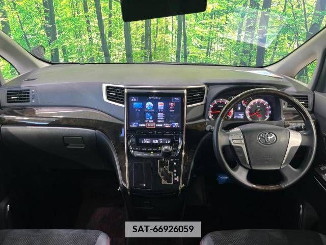 Toyota VELLFIRE 2013-11 369808-1