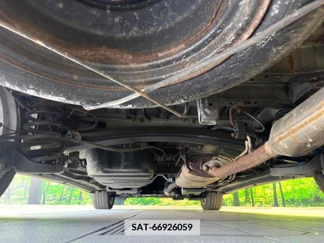 Toyota VELLFIRE 2013-11 369808-19