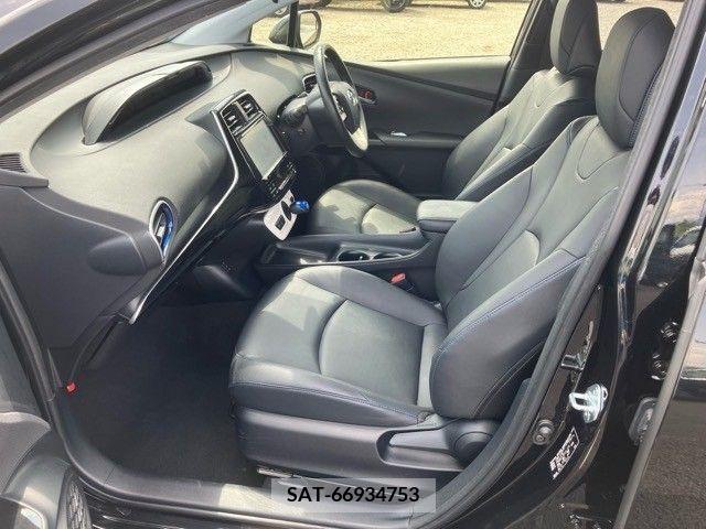 Toyota PRIUS 2015-12 349174-12