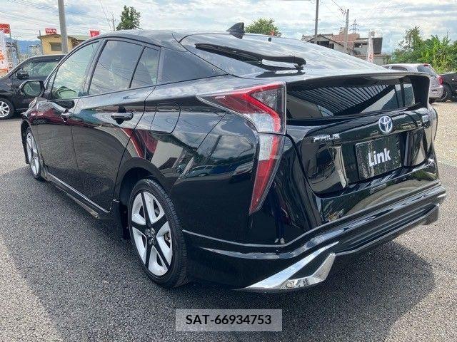 Toyota PRIUS 2015-12 349174-7