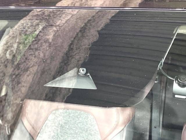 Nissan AURA 2023-06 192580-4