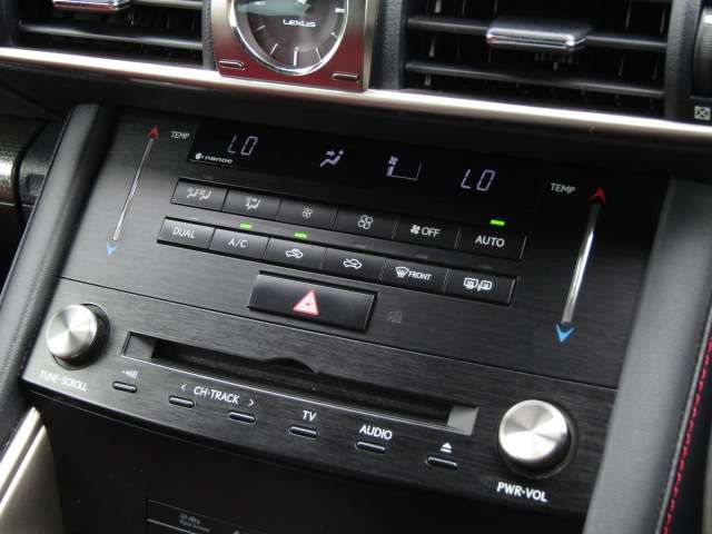 Lexus IS 2017-12 8772-8