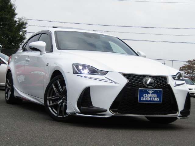 Lexus IS 2017-12 8772-1
