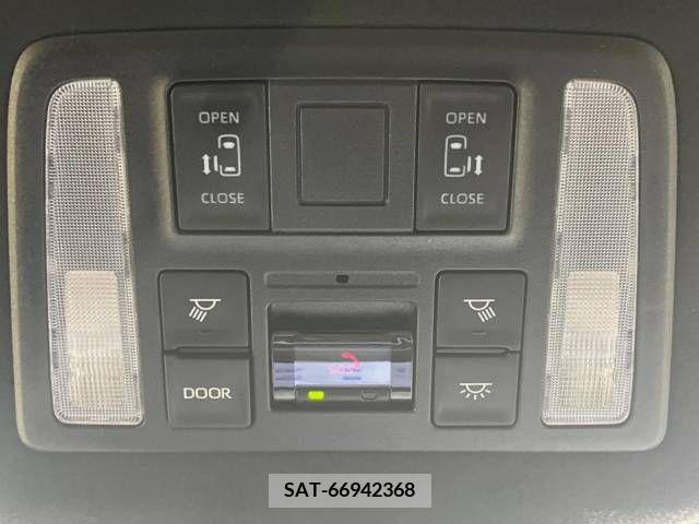 Toyota NOAH 2022-11 279418-6