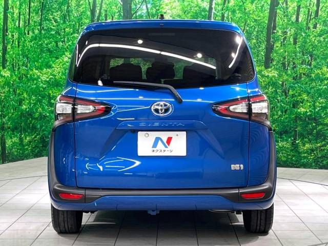 Toyota SIENTA 2015-11 189619-16