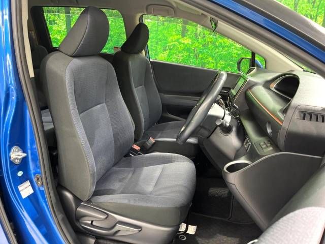 Toyota SIENTA 2015-11 189619-8