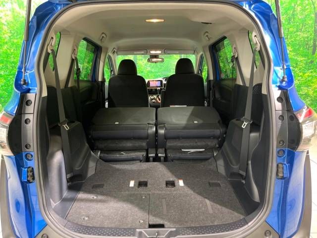 Toyota SIENTA 2015-11 189619-11