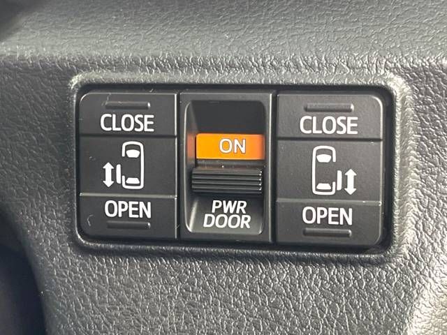 Toyota SIENTA 2015-11 189619-6