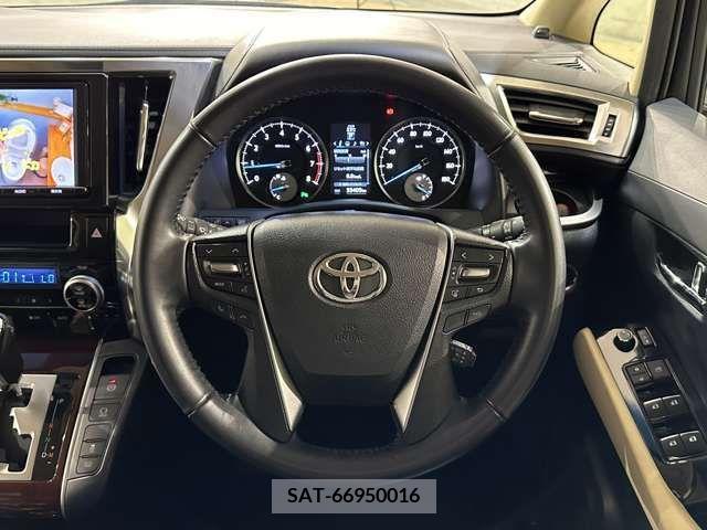 Toyota VELLFIRE 2017-11 299408-13