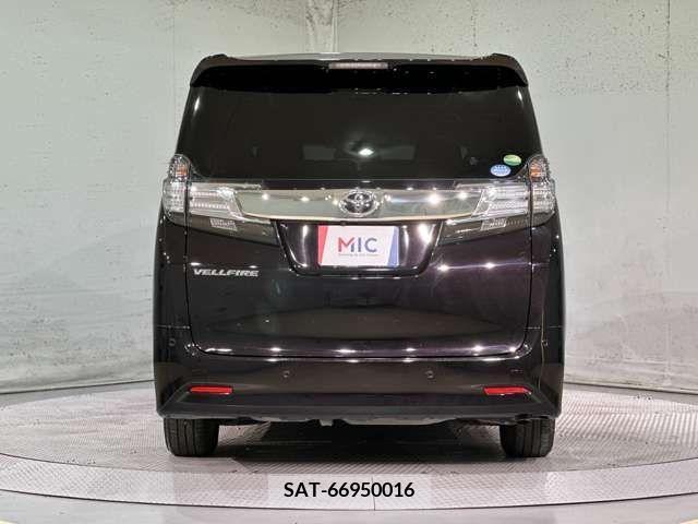 Toyota VELLFIRE 2017-11 299408-9