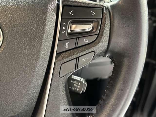 Toyota VELLFIRE 2017-11 299408-17