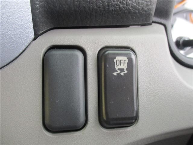 Mitsubishi CANTER 2023-04 2569-22