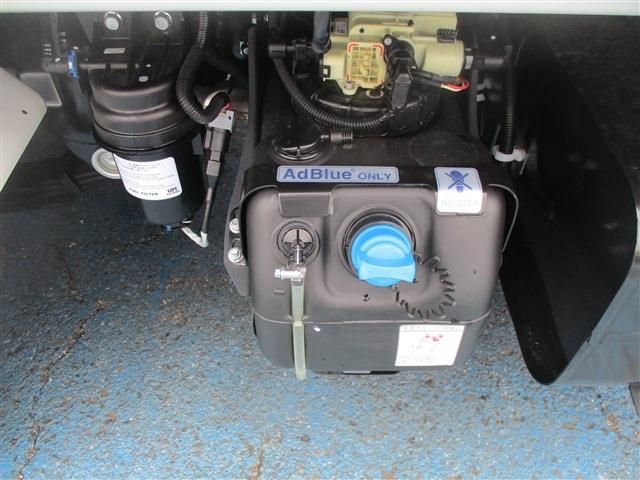Mitsubishi CANTER 2023-04 2569-8
