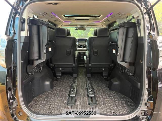 Toyota VELLFIRE 2019-03 383041-11
