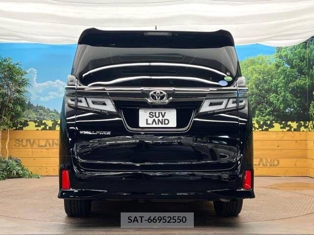 Toyota VELLFIRE 2019-03 383041-16
