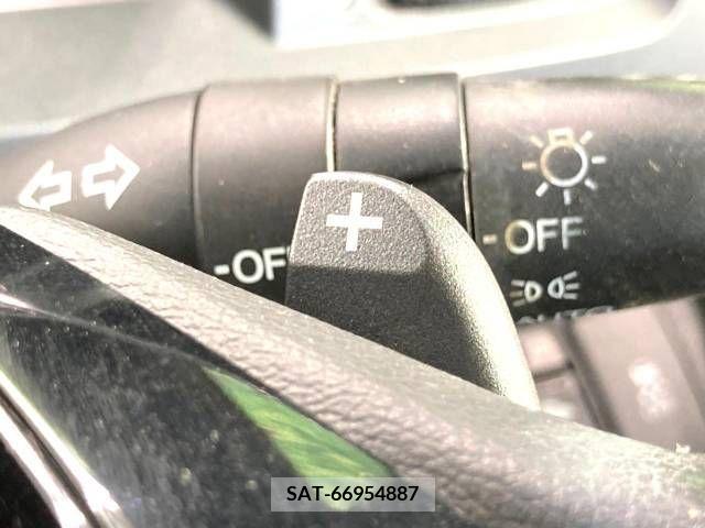 Honda e 2010-08 252886-6
