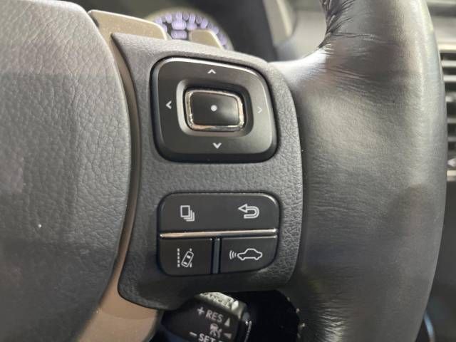 Lexus NX 2015-07 17453-4