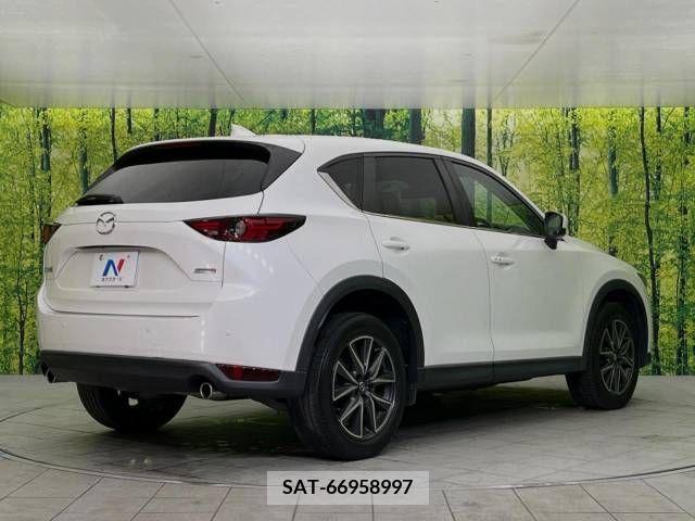 Mazda CX-5 2017-08 224073-17
