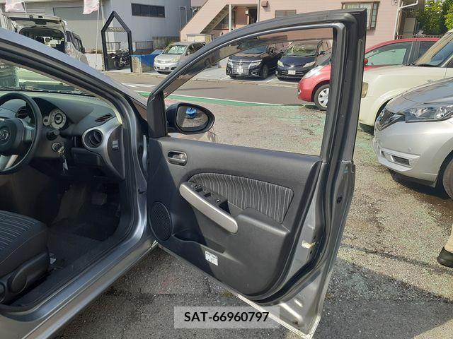 Mazda DEMIO 2011-04 340284-26