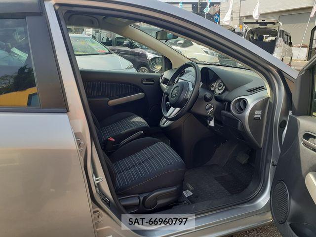 Mazda DEMIO 2011-04 340284-1