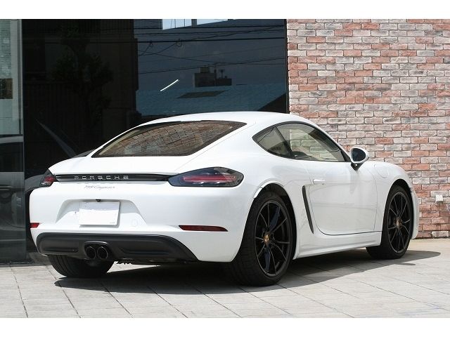 Porsche CAYMAN 2017-06 20542-1