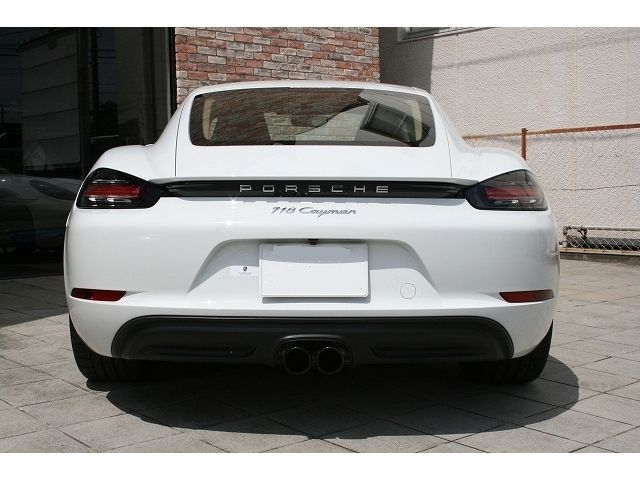 Porsche CAYMAN 2017-06 20542-3