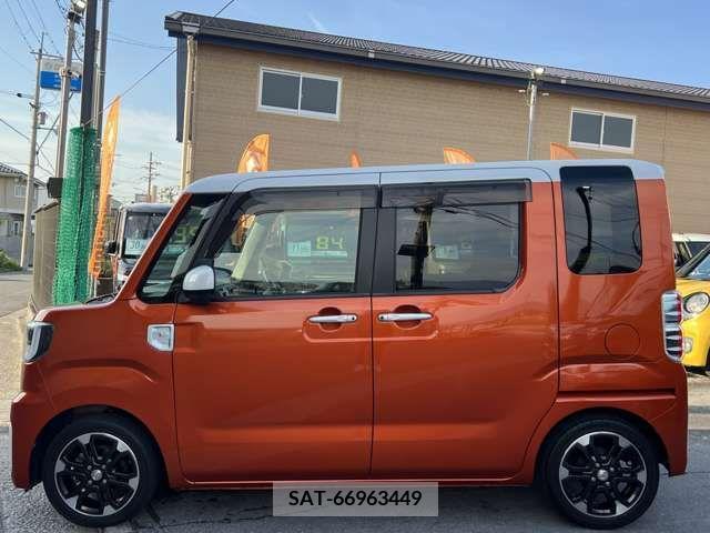 Toyota Pixis Mega 2015-07 231384-9