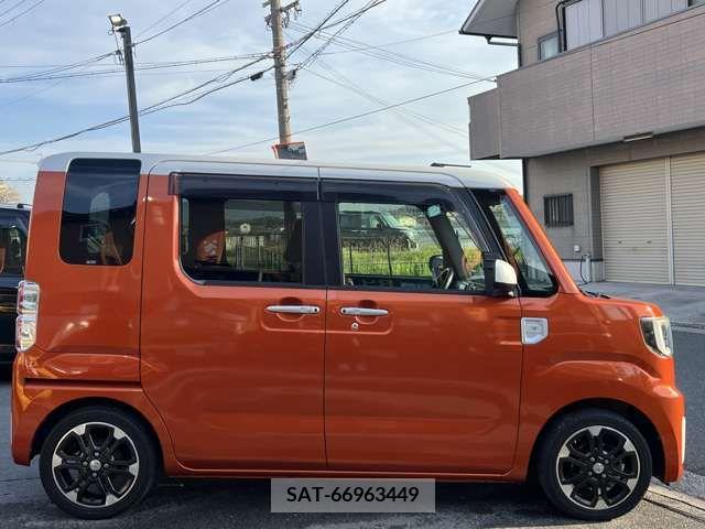 Toyota Pixis Mega 2015-07 231384-8