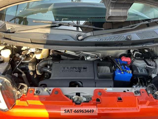 Toyota Pixis Mega 2015-07 231384-19