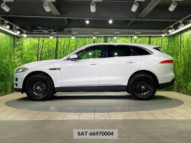 Jaguar F-PACE 2017-06 315771-18