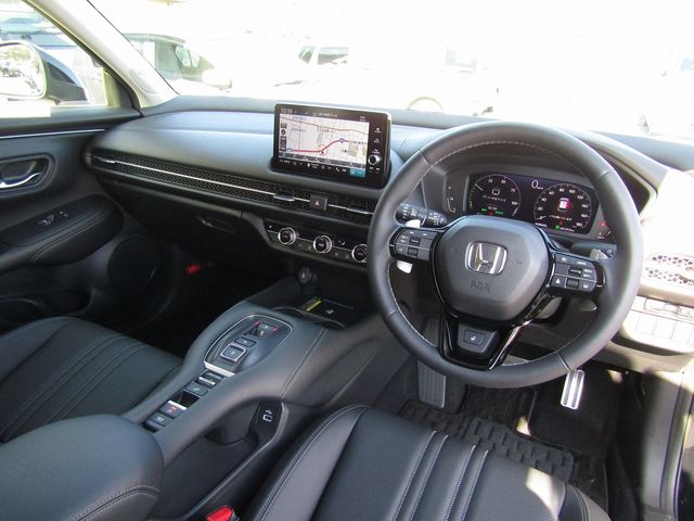 Honda ZR-V 2022-11 184317-1