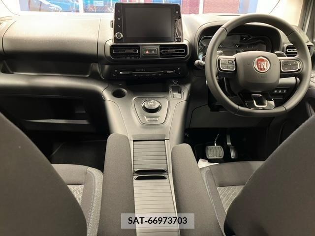 Fiat DOBLO 2023-09 269286-3
