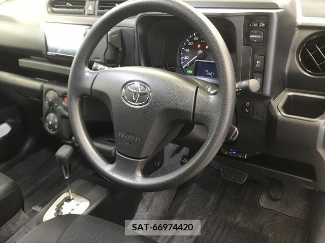 Toyota PROBOX VAN 2022-03 242641-11