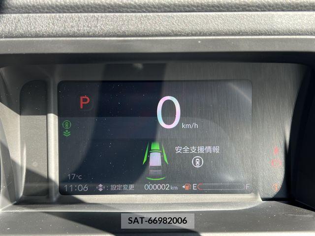 Honda N BOX CUSTOM 2023-10 208134-10